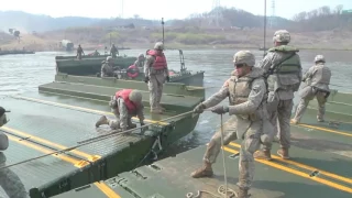 US Army   M1A2 SEP V2 MBTs and M2A3 IFVs River Crossing 1080p