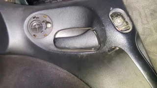 Ремонт внутренней ручки двери Opel Vectra B