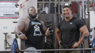 ACHIEVE A PERFECT BENCH PRESS Feat. Larry Wheels | JULIUS MADDOX