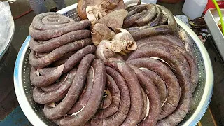 Korean Food - BLOOD SAUSAGE - A Popular Sundae Place That People Wait in Line from Morning