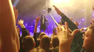 Oxxxymiron (feat. Porchy, Oxpa, Dizaster) - Город под подошвой (Киев, Дворец Спорта, 16.12.2017)