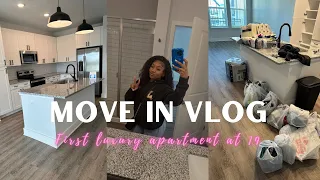 MOVING INTO MY LUXURY APARTMENT AT 19| new beginnings | empty apt tour | settling in + more 🥹