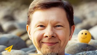 Eckhart Tolle: Transforming Desire into Fulfillment in the Present Moment