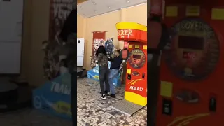 Видели ?😁 (fake fight)