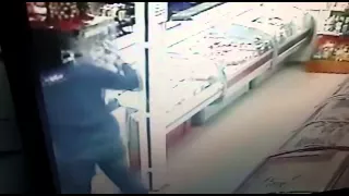 Ограбление магазина Алмаз