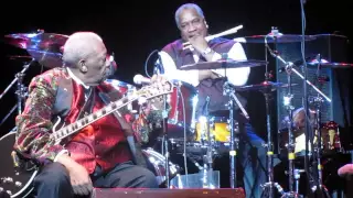 B.B. King - Guitar & Drum Solo