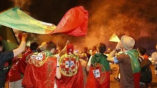 La primera victoria de Portugal en una final de la Eurocopa desata la euforia entre sus aficionados