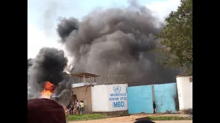 Beni: Mairie et Monusco brûlés par la population en colère après tuerie de 8 person. par lesADF-NALU