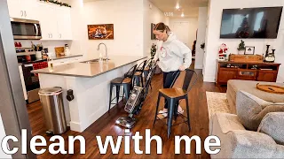 CLEAN WITH ME // getting my house back in order after having guests