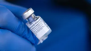 Pfizer-BioNTech Covid Vaccine Gets Full FDA Approval
