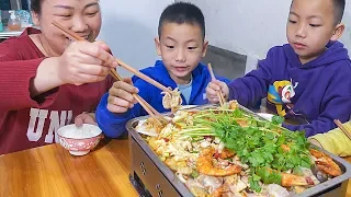 Ordered a takeout, spent 170 yuan, the family ate good