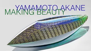 The only artist in the world to embed gold leaves in glass; kirikane | Yamamoto Akane: Making Beauty