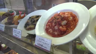 Макет еды на витрине кафе и магазинов в Японии Токио / Fake Food Model in Tokyo Japan