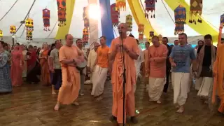 Niranjana Swami – Kirtan with Trivikrama Swami at Gauranga festival – Ukraine, 13-May-2015