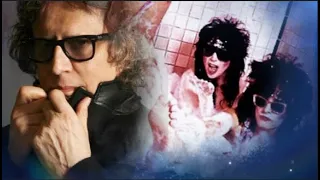 Motley Crue's Nikki Sixx Pays Tribute to Mick Rock, "His legacy & photos will live on forever" 2021