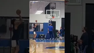 Tyson Chandler  working with Mavericks 2023 draft pick Dereck Lively II in  Mavs training facility