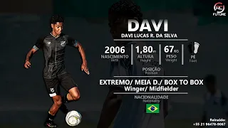 Davi - Extremo / Meia D. / Box to Box (Winger / Midfielder) - 2006 (2022/23)