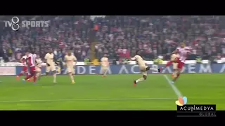Galatasaray-Sivasspor penaltı pozisyonu yakın çekim!