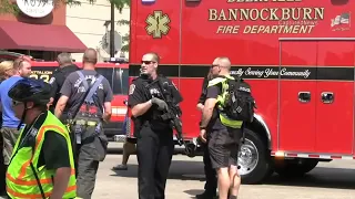 LIVE: Highland Park parade shooting