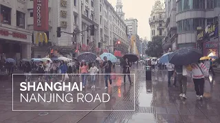 【4K】City Walk | Shanghai | Nanjing Road to the Bund during a typhoon | Street Sounds & Rain ASMR