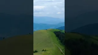 Тільки погляньте на цю красу. Горгани - хребет Пішконя