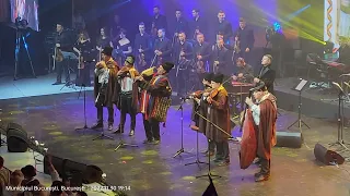 Tudor Ungureanu si ansamblul Stefan Voda în Spectacolul "Spirit Românesc" la Sala palatului.