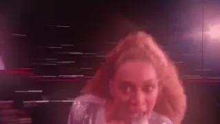 Beyonce ON THE RUN II - Don’t Hurt Yourself (Live)