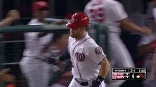 Harper drills a three-run homer to right