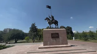 Мариуполь: 🎡парк вдоль проспекта Ленина (Мира), площадь Свободы. Август 2023