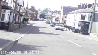 Caught on my dash cam - red traffic light fail