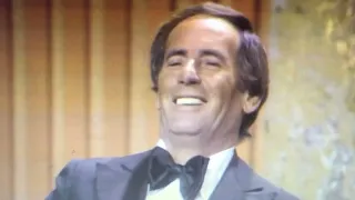 Lorne Greene's funny speech at Michael Landon's 1975 Dean Martin Roast 😂