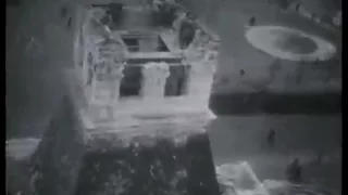 "Стихия разрушения торжествует" Ильинские ворота Китай-города  снесены, Москва,1934