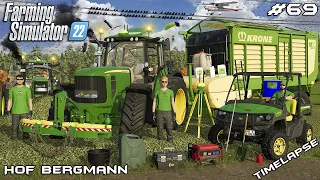 Harvesting GRASS SILAGE into FIELD BUNKER SILO | Hof Bergmann | Farming Simulator 22 | Episode 69