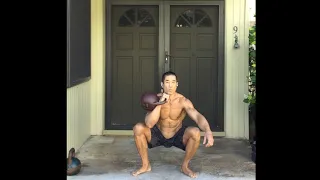 Day 212 FitPro Hawaii Vlog - 24 & 32 kg. Kettlebell Thruster + Snatch - December 12, 2020