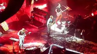 Coldplay Live at the O2 (HD) - Viva La Vida and Charlie Brown