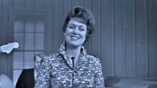 Patsy Cline - Leavin' On Your Mind (1963)