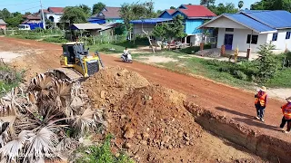 Part 1 New road development project that follows the sidewalk from meters on both sides