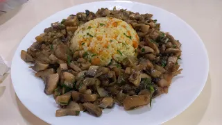 Tocăniță de ciuperci cu pilaf de orez de la Bunica 🇷🇴