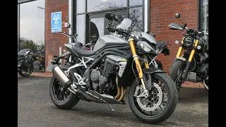 2021 Triumph Speed Triple RS in Matt Silver Ice