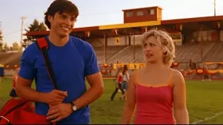 Clark Lets Chloe Know How He Really Feels About Her -- (Smallville - S4; E4)