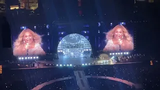 Beyoncé - 1+1 / I’m Going Down ( Renaissance World Tour ) Atlanta, GA night 3   8/14/23