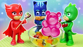 ¡Aprendemos a preparar dulces con los PJ Masks! Vídeos de juguetes para niños en español.