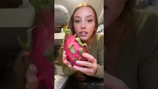 I’ve been craving a dragonfruit with lemon juice for 2 weeks #ytshorts