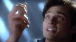 Smallville 5x12 - Clark decides to tell Lana his secret / Clark proposes to Lana