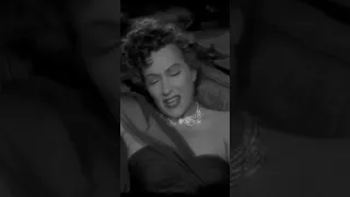 Norma Desmond Diva Behavior (SUNSET BOULEVARD 1950)