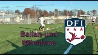 Training Ballannahme und  -mitnahme - am Deutschen Fußball Internat Bad Aibling