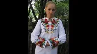Сучасний одяг в українському стилі