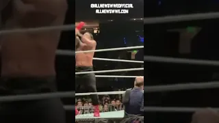 Roman Reigns hits Rey Mysterio with a Superman Punch - WWE SuperShow Mexico