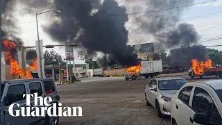 Violent clashes erupt between cartel gunmen and police in Mexico