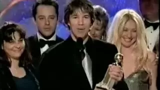 Cast of Ally McBeal wins GG 1999